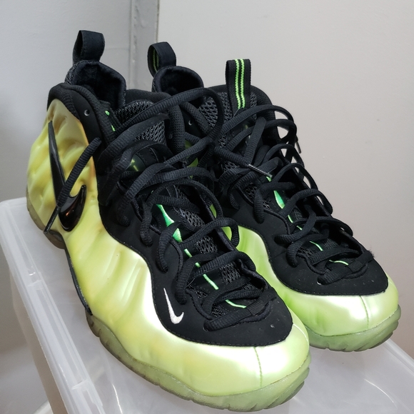 slime green foamposites